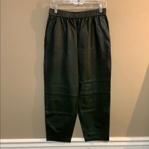 DUSAN Women’s 100% Leather Carrot Trousers Medium Forest Green